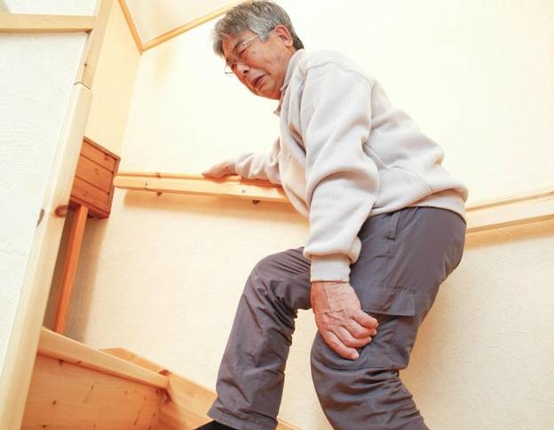 Các bệnh mùa nóng thường gặp ở người già và cách phòng tránh - ảnh 1