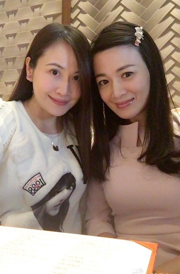 'Năm cô vợ của Vi Tiểu Bảo' hội ngộ sau 20 năm - ảnh 3