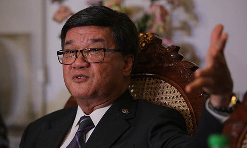Ông trùm sòng bạc Trung Quốc bị Philippines truy bắt là ai? - ảnh 2