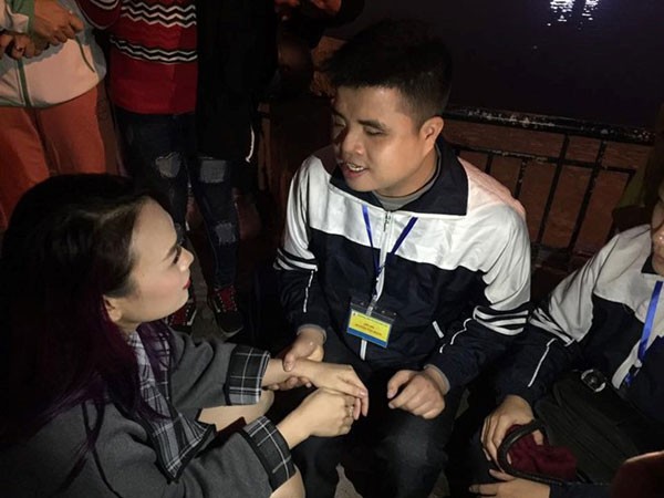 Chàng khiếm thị: Xuống sân khấu mới biết là Mỹ Tâm, gọi điện khoe ngay với bố mẹ - ảnh 1
