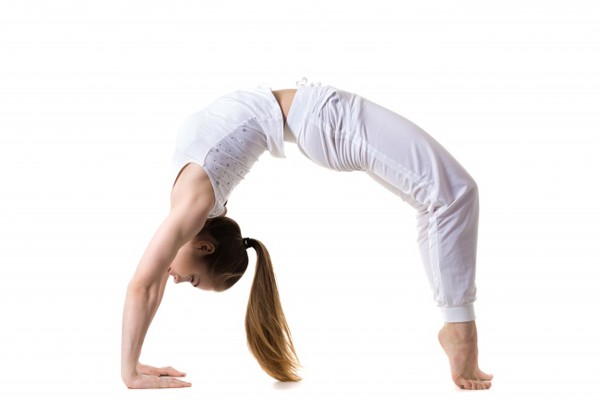 6 động tác yoga giúp làm tăng kích thước vòng một - ảnh 5