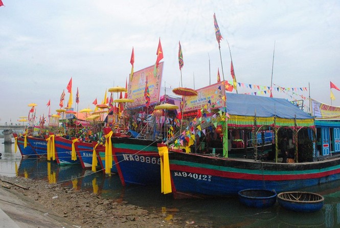 Khai mạc lễ hội ở ngôi đền linh thiêng nhất xứ Nghệ - ảnh 5