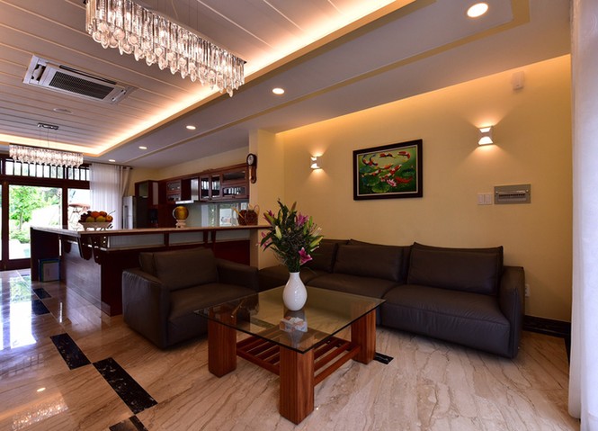 Tông màu trầm biệt thự 'sang chảnh' của đại gia Bình Dương - ảnh 5