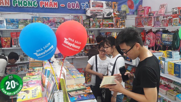 Khai mạc Triển lãm – Hội chợ sách quốc tế Việt Nam lần thứ VI - ảnh 4