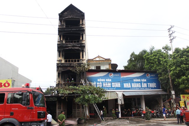 Lời kêu cứu tuyệt vọng trong đám cháy của 2 chị em gái - ảnh 1