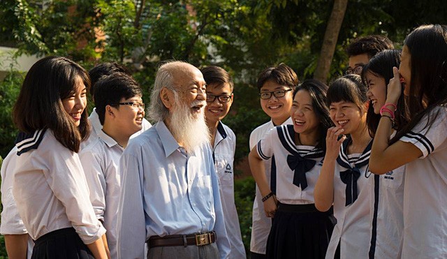 Những câu nói “khắc tạc” vào trái tim học trò của thầy Văn Như Cương - ảnh 10