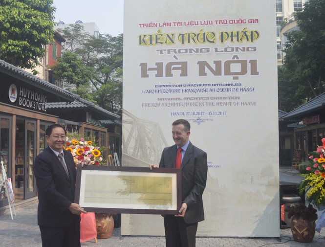 Trưng bày 'Kiến trúc Pháp trong lòng Hà Nội' - ảnh 2