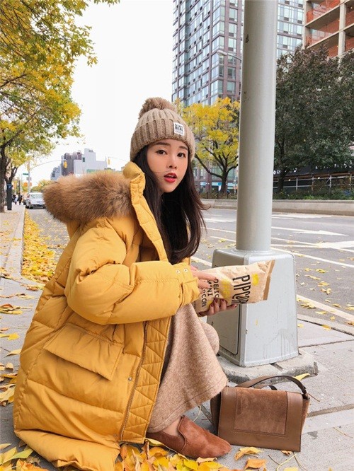 Hotgirl nhận rổ gạch đá vì lộ nhan sắc thật - ảnh 4
