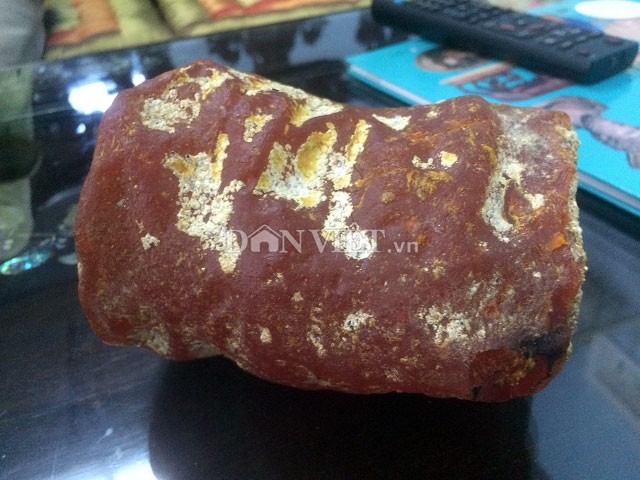 2 viên đá tỏa ra mùi thơm có gì đặc biệt mà trả 5 tỷ không bán? - ảnh 3