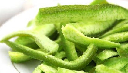Mứt vỏ bưởi Thái đắt gấp 10 lần bưởi da xanh Việt? - ảnh 1