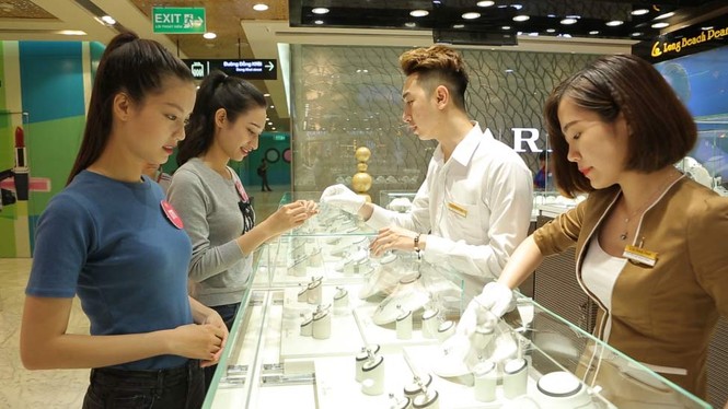 Long Beach Pearl tặng quà cưới đặc biệt cho các cặp đôi khuyết tật - ảnh 2