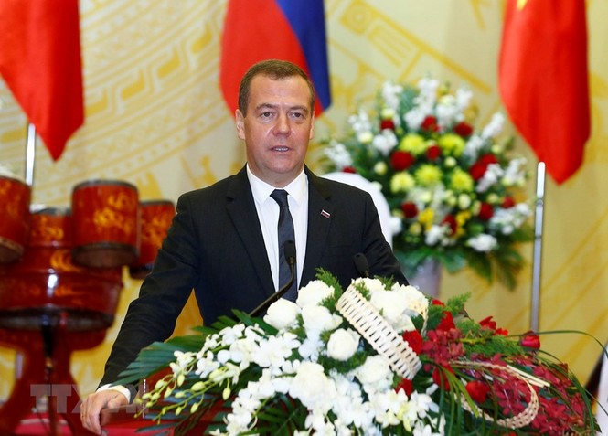 Hình ảnh các hoạt động của Thủ tướng Nga Medvedev thăm Việt Nam - ảnh 9