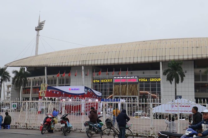 Bên trong sân vận động Mỹ Đình trước trận chung kết AFF Cup 2018 - ảnh 1
