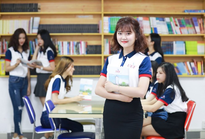 Thí sinh Miss UEF rạng rỡ trong trang phục đến trường - ảnh 4