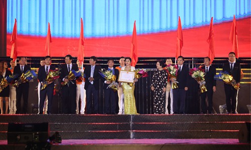 Kim Oanh Real và bệ phóng 10 năm - ảnh 1