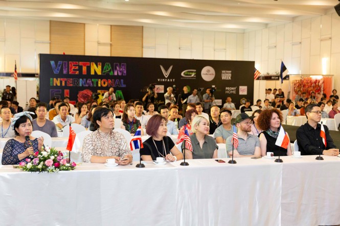 Khai mạc triển lãm hoa quốc tế Việt Nam 2019 – Vietnam International Flora Expo - ảnh 4
