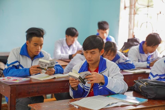 Hành trình Từ Trái Tim vượt Hoàng Liên Sơn đem tri thức đến vùng cực Bắc Tổ quốc - ảnh 3