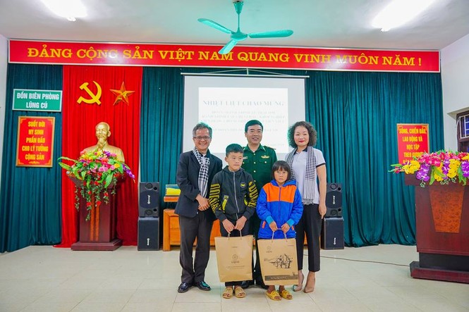Hành trình Từ Trái Tim vượt Hoàng Liên Sơn đem tri thức đến vùng cực Bắc Tổ quốc - ảnh 5