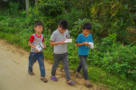 Khát vọng thay đổi cuộc đời và lòng hiếu học của những đứa trẻ vùng cao - ảnh 2