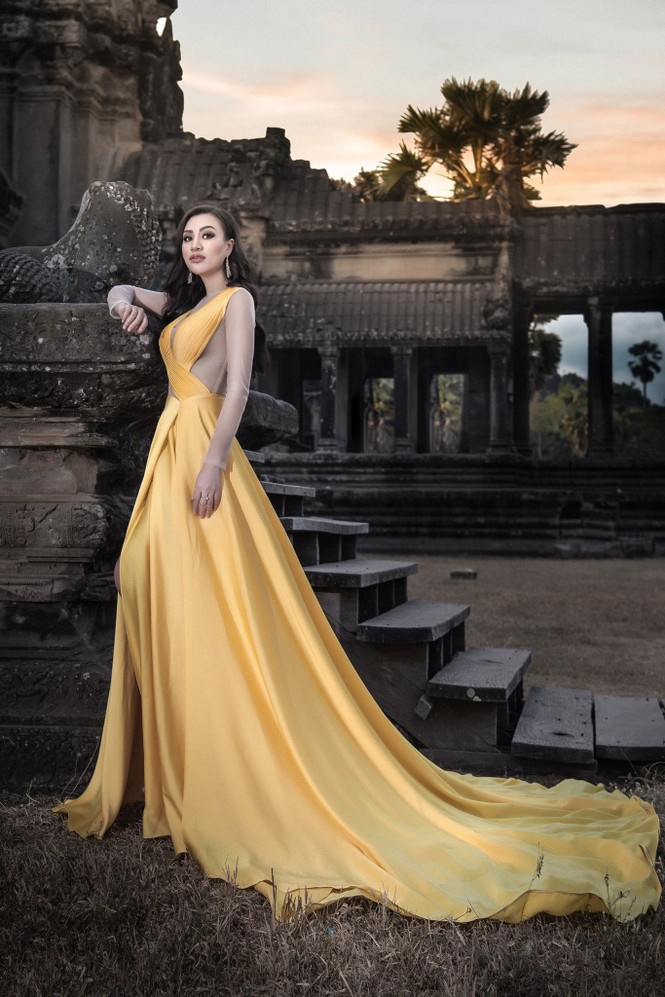 Trần Huyền Nhung quyến rũ với đôi mắt Ấn Độ giữa lòng AngKor Watt - ảnh 5