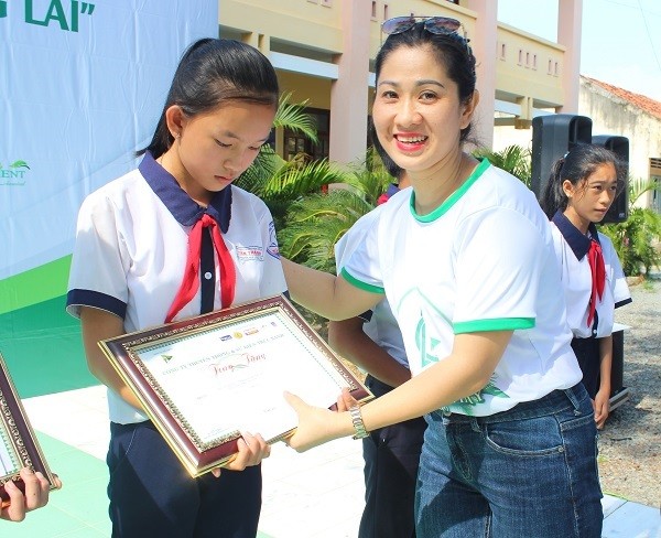 “Sắc màu doanh nhân – Gieo mầm tương lai” - ảnh 1