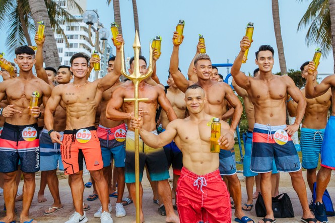 Chung kết thể hình bãi biển thành công bất chấp giông bão - ảnh 3