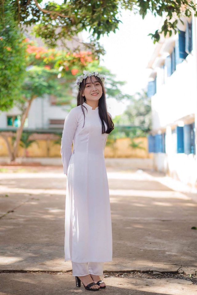 Lớp 12 ở Đắk Lắk toàn nam thanh nữ tú và nhiều tài lẻ - ảnh 10