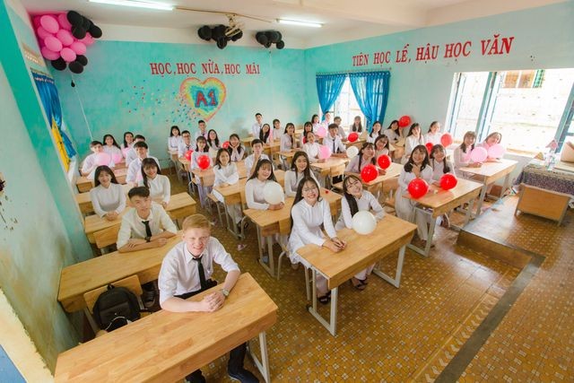 Lớp 12 ở Đắk Lắk toàn nam thanh nữ tú và nhiều tài lẻ - ảnh 17