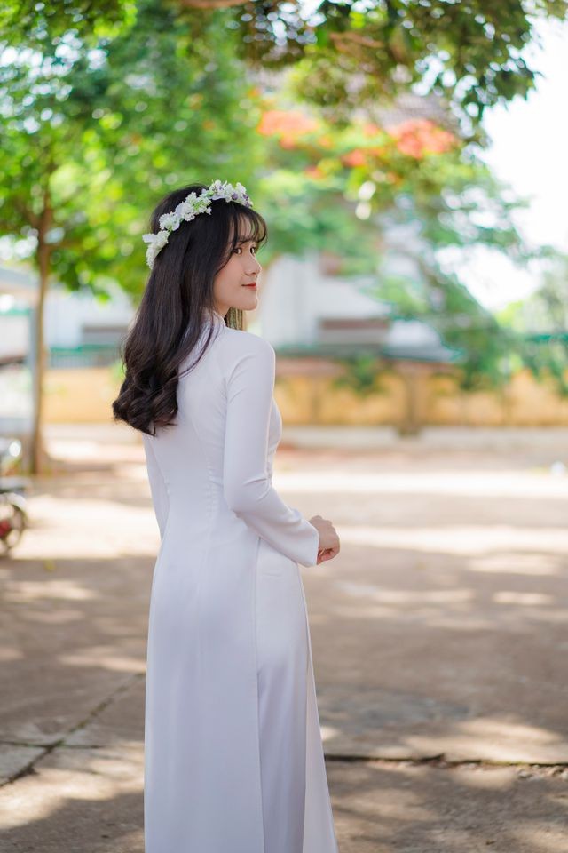 Lớp 12 ở Đắk Lắk toàn nam thanh nữ tú và nhiều tài lẻ - ảnh 4