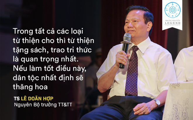 ‘Sau SGK, bộ sách mà Trung Nguyên tặng chính là thứ mà thanh niên nào cũng cần' - ảnh 1