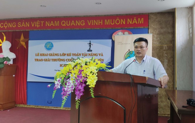 TUEBA phối hợp với ICAEW tổ chức lễ khai giảng khóa học Kế toán Tài năng - ảnh 1