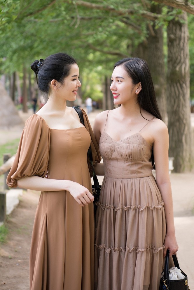 Trần Huyền Nhung đón đoàn Ms & Mr Asia Business 2019 tại sân bay Hàn Quốc - ảnh 9