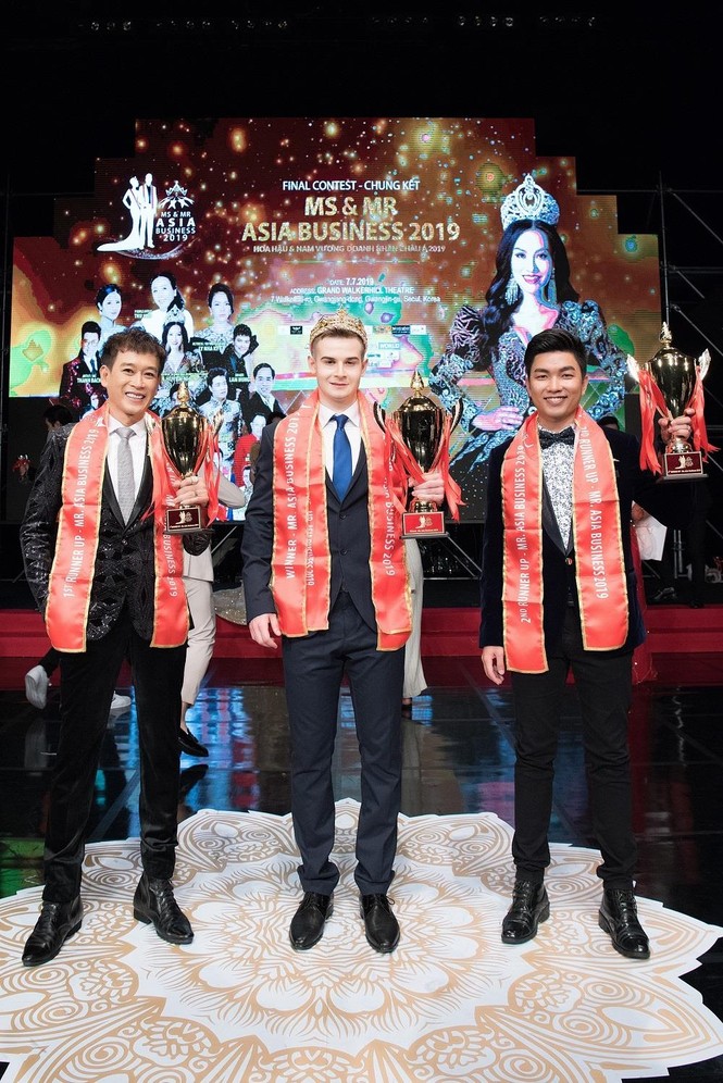 Eduard Ivanov: Gương mặt ấn tượng đăng quang nam vương doanh nhân Châu Á 2019 - ảnh 4