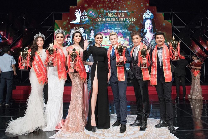 Eduard Ivanov: Gương mặt ấn tượng đăng quang nam vương doanh nhân Châu Á 2019 - ảnh 5