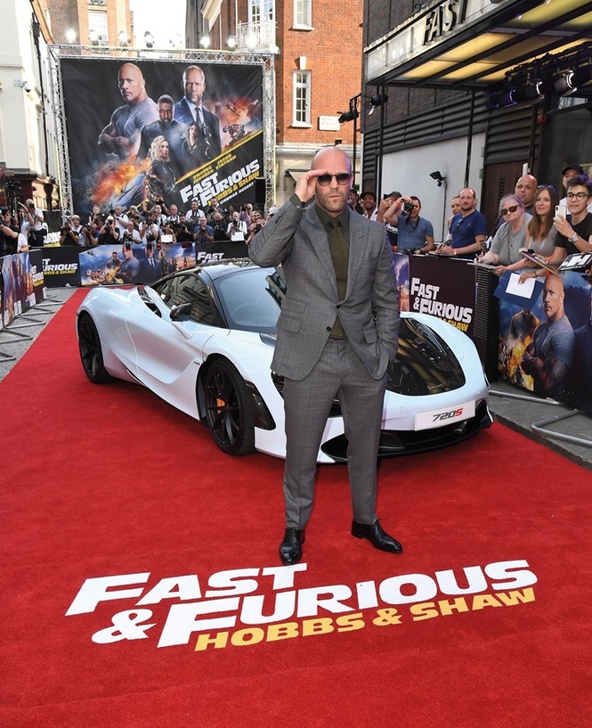 'Người vận chuyển' lái siêu xe đến ra mắt bom tấn 'Fast & Furious: Hobbs & Shaw' - ảnh 3