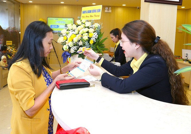 Nam A Bank tiếp tục khai trương điểm kinh doanh mới tại Đắk Lắk - ảnh 1
