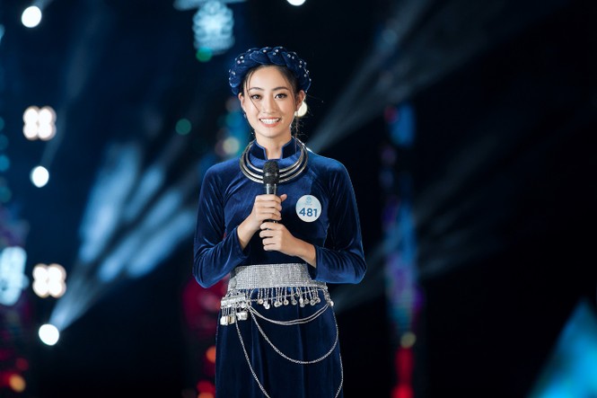 Tân Hoa hậu Thế giới Việt Nam 2019 rạng ngời trên ghế đăng quang - ảnh 5