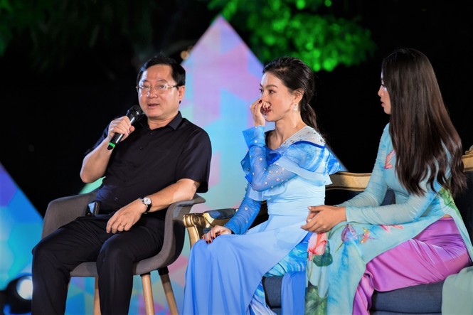 Hoa hậu Trần Tiểu Vy bật khóc trước dự án nhân ái của Miss World Việt Nam - ảnh 4
