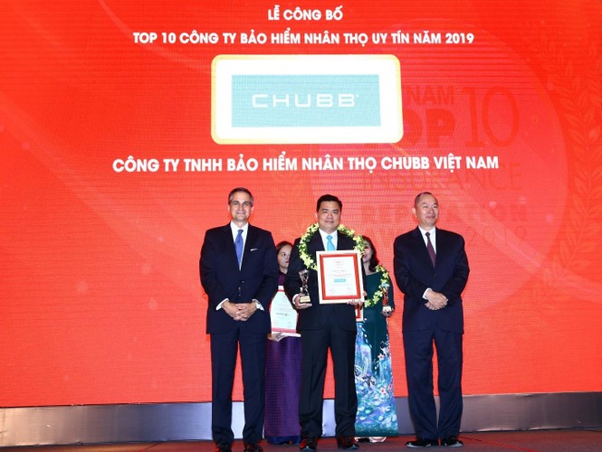 Chubb Life Việt Nam lọt 'Top 10 doanh nghiệp bảo hiểm nhân thọ uy tín' - ảnh 1