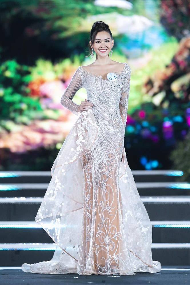 Ngắm nhìn hình ảnh xuất sắc của top 3 Miss World Việt Nam - ảnh 11