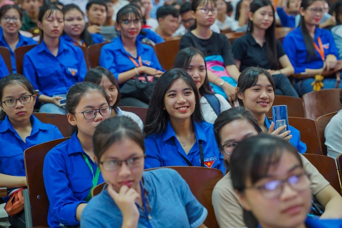 ‘Hành trình từ trái tim’ khởi hành đến vùng sâu, vùng xa - ảnh 4
