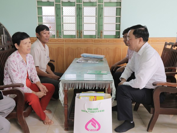 Tín dụng chính sách: Trợ lực trực tiếp các Chương trình MTQG - ảnh 2