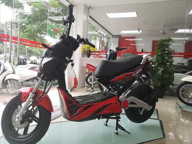 Xe máy điện giá rẻ có thật sự rẻ? - ảnh 2