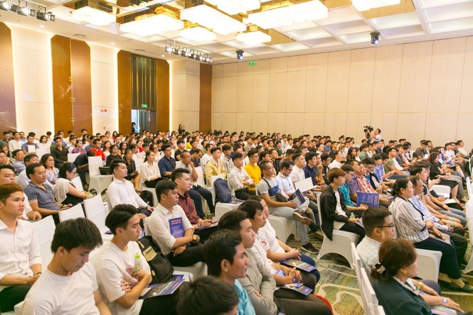 Giới trẻ Việt khắp thế giới đổ về Việt Nam học phi công - ảnh 7