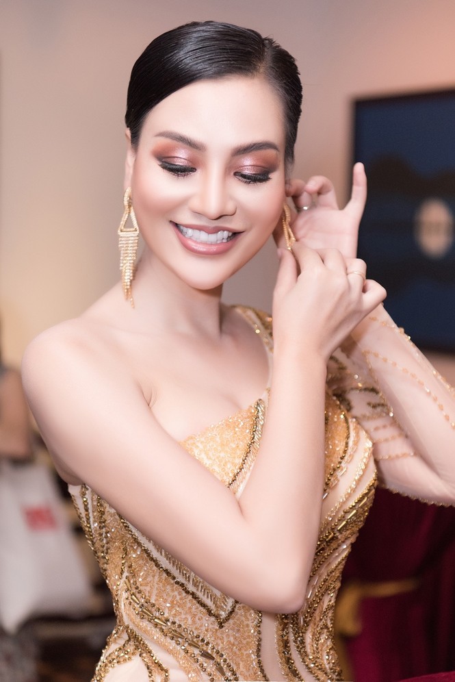 CEO Trần Huyền Nhung body chuẩn tựa người mẫu - ảnh 1