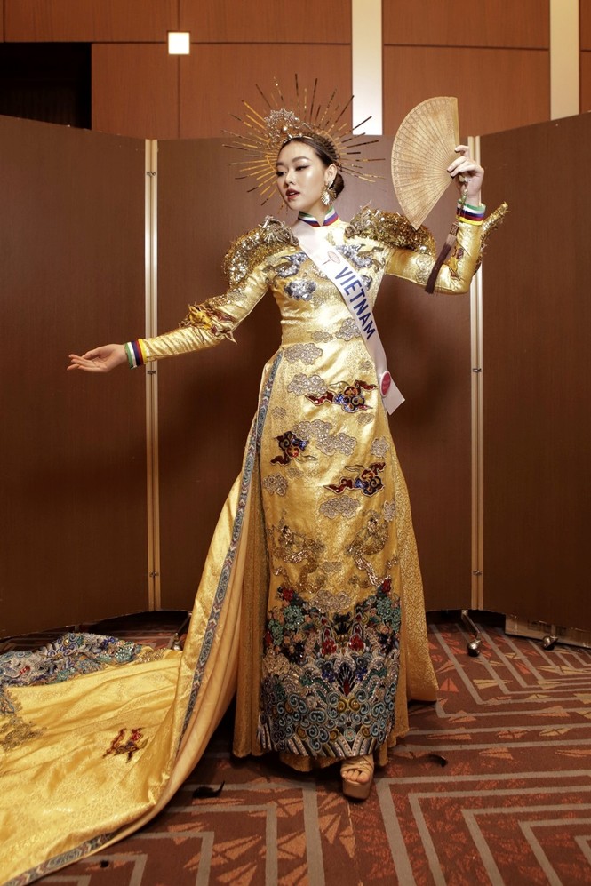 Bên cạnh nhan sắc và khả năng thuyết trình, đây là yếu tố giúp Tường San ghi tên vào Top 8 Miss International 2019 - ảnh 10