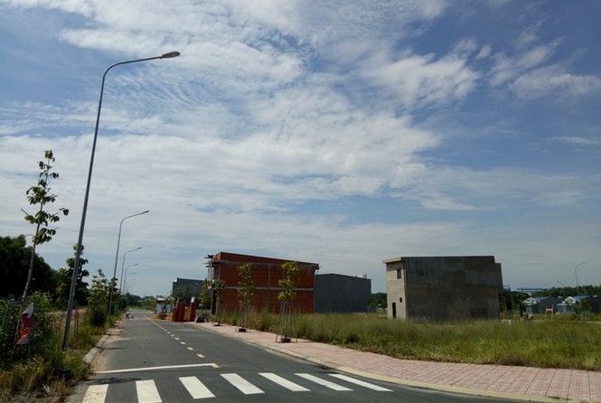 Vụ xẻ hơn 7.000m2 đất công: Chủ đầu tư ‘tung hỏa mù’ để né sai phạm - ảnh 1