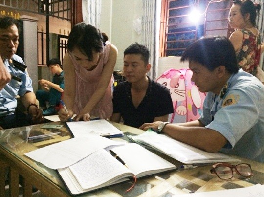 Phát hiện gần 3 tạ thịt gà không gõ nguồn gốc ở Bình Dương - ảnh 4