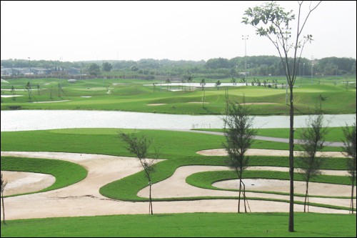 Vụ chuyển nhượng 145 ha đất công: Sân Golf hoạt động trước ngày giao đất? - ảnh 4
