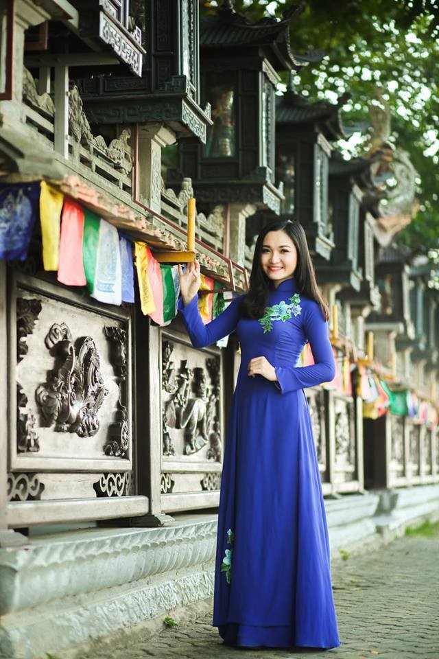 Nữ sinh xinh đẹp, đa tài, đam mê ca hát - ảnh 4